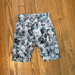 Lululemon Abstract Print Bike Shorts